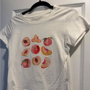 Amazon White Peach Print Short Sleeve Tee